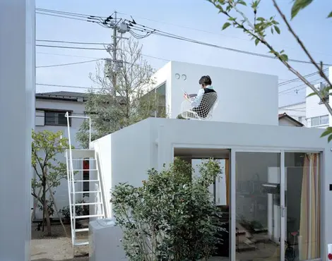 En la casa Moriyama House. En la casa Moriyama House.