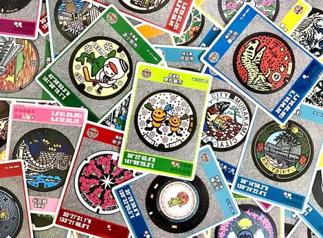 Des cartes à collectionner à l'effigie des "manhoru" Des cartes à collectionner à l'effigie des "manhoru"