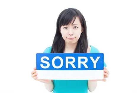 L'anglicisme "sorry" est aussi courant L'anglicisme "sorry" est aussi courant