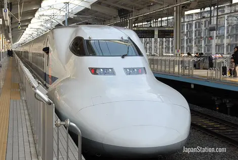 Les JR Pass permettent de prendre le fameux shinkansen, ici sur la ligne Tokaido Les JR Pass permettent de prendre le fameux shinkansen, ici sur la ligne Tokaido