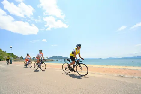 Cyclisme à Edajima, près d'Hiroshima