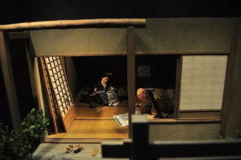 Hokusai dans son atelier avec sa fille O-Ei Hokusai dans son atelier avec sa fille O-Ei