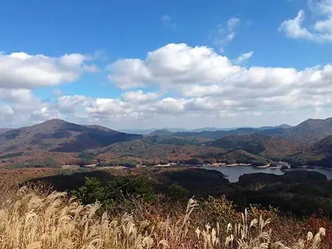 Le lac Hijiri (mont Osorakan) Le lac Hijiri (mont Osorakan)