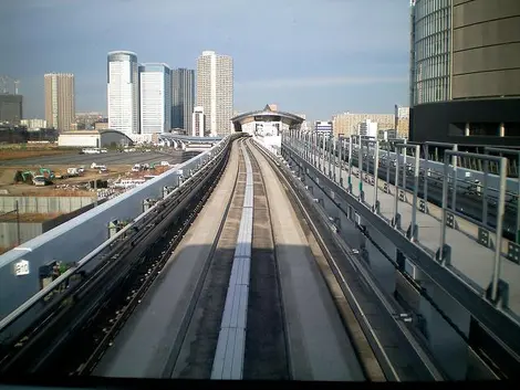 Vue depuis le monorail de Tokyo Vue depuis le monorail de Tokyo