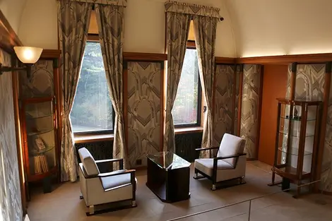 salon-prince-villa-asaka salon-prince-villa-asaka