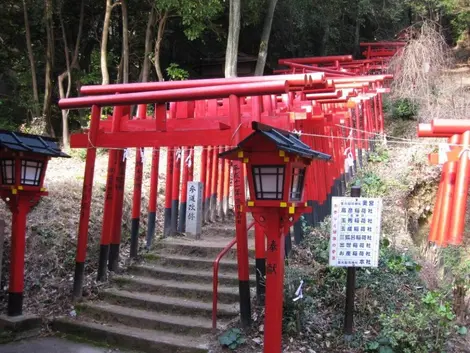 torii-kinko-inari-hiroshima torii-kinko-inari-hiroshima
