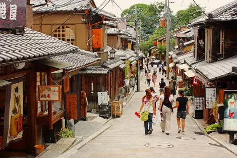 Sannen-zaka Sannen-zaka