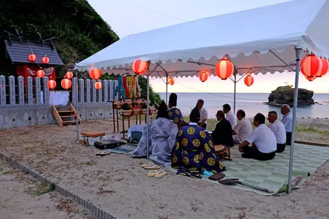 ceremonie-shirousagikawashimo-jinja