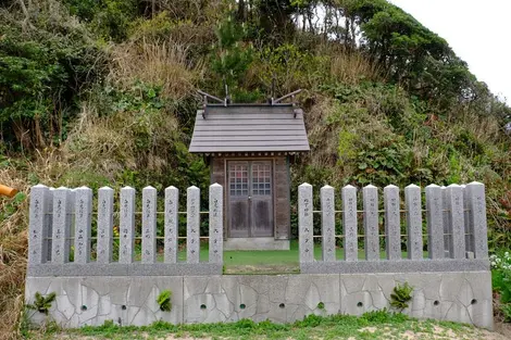 shirousagikawashimo-jinja