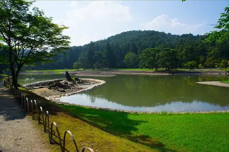 Le lac du temple Môtsû-ji Le lac du temple Môtsû-ji