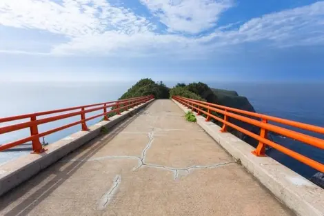 pont_cap_iojima pont_cap_iojima