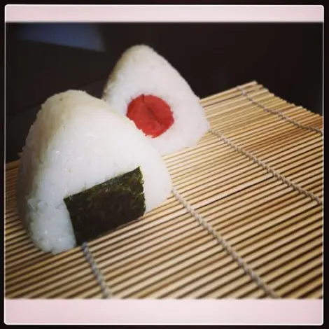 onigiri-umeboshi