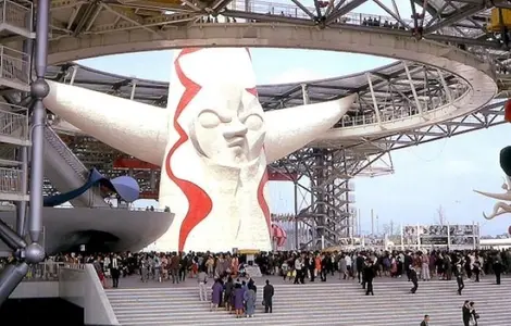 The tower during the exhibition in 1970