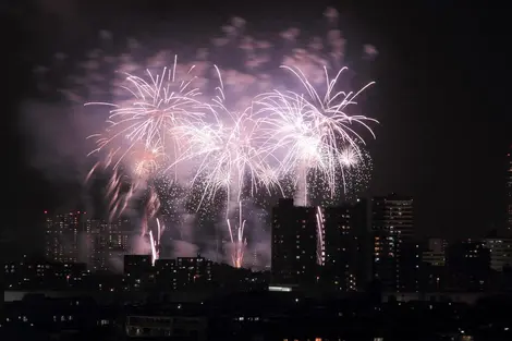 Les feux d'artifice de Edogawa Les feux d'artifice de Edogawa