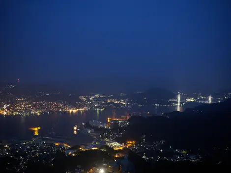 Vue sNagasaki depuis le mont Inasa Vue sur Nagasaki depuis le mont Inasa