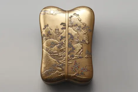 Boîte, laque et or Boîte, laque et or