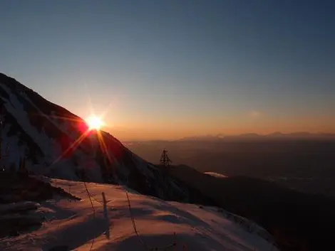 Lever de soleil depuis l'hôtel Senjôjiki