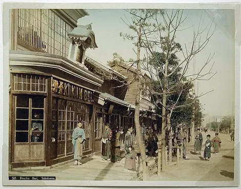 Kusakabe_Kimbei_Honcho_Dori_Yokohama Kusakabe_Kimbei_Honcho_Dori_Yokohama
