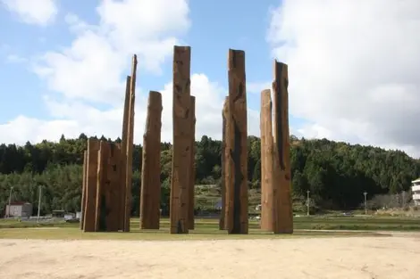 cercle-piliers-jomon cercle-piliers-jomon