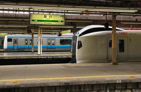 Sur les quais de Shinagawa