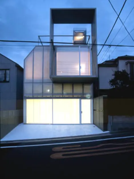 plastic-house plastic-house