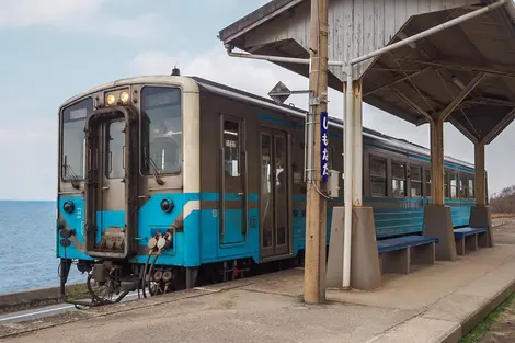 Un seul wagon pour la gare de Shimonada Un seul wagon pour la gare de Shimonada