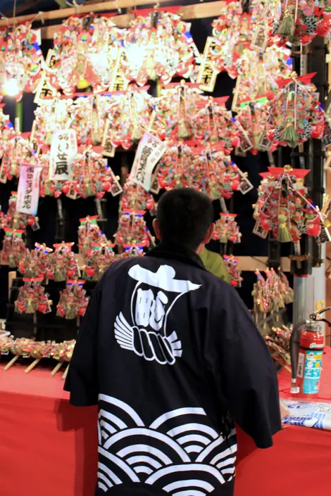 Tori no ichi : la foire du coq à Asakusa Tori no ichi : la foire du coq à Asakusa
