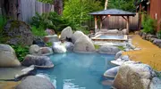 Les bains de l'onsen Hirayu, à l'est de Takayama