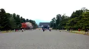 Camino al Parque Imperial de Kyoto. 