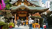 En plus du parc et du zoo, le quartier de Ueno est rempli de temples et de sanctuaires. 
