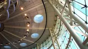 In October 2010, the airport until domestic Haneda regained its function International Airport.