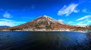 Le mont Nantai et le lac Chuzenji