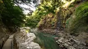 Dans les gorges d'Oyasu