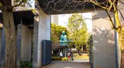 Japan Visitor - tennoji_gate_yanaka_x.jpg