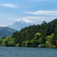 Monte Fuji desde el lago Ashi en Hakone