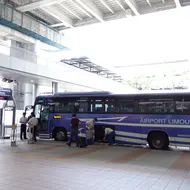 Direkt vom Flughafen ins Stadtzentrum!