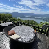 Relaxation area at the top of the Rainbow Line