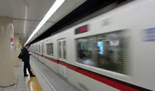 Train on the Ōedo Line