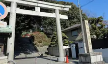 Shiroyamahachimangu Shrine