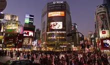 Die Shibuya Kreuzung in Shibuya, Tokio