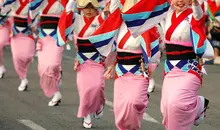 Las danzas del Awa Odori Matsuri.