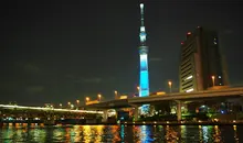 Les 634 mètres de la grande Tokyo Sky Tree à Sumida.