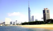 Vue de la tour de Fukuoka, au bord de mer