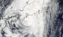 Imagen del tifón Roke acercándose a Japón en septiembre del  2011.