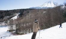 Le complexe de ski de Fujiten offre une vue de choix sur le Mont Fuji