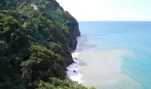 Les falaises d'Oyashirazu, au sein du géoparc d'Itoigawa