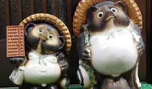 Statues de tanuki