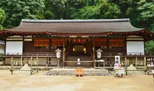 Ujigami-jinja-haiden