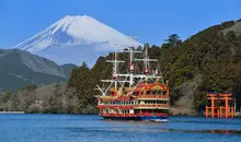  Lac Ashi avec son bateau pirate et le mont Fuji