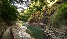 Dans les gorges d'Oyasu